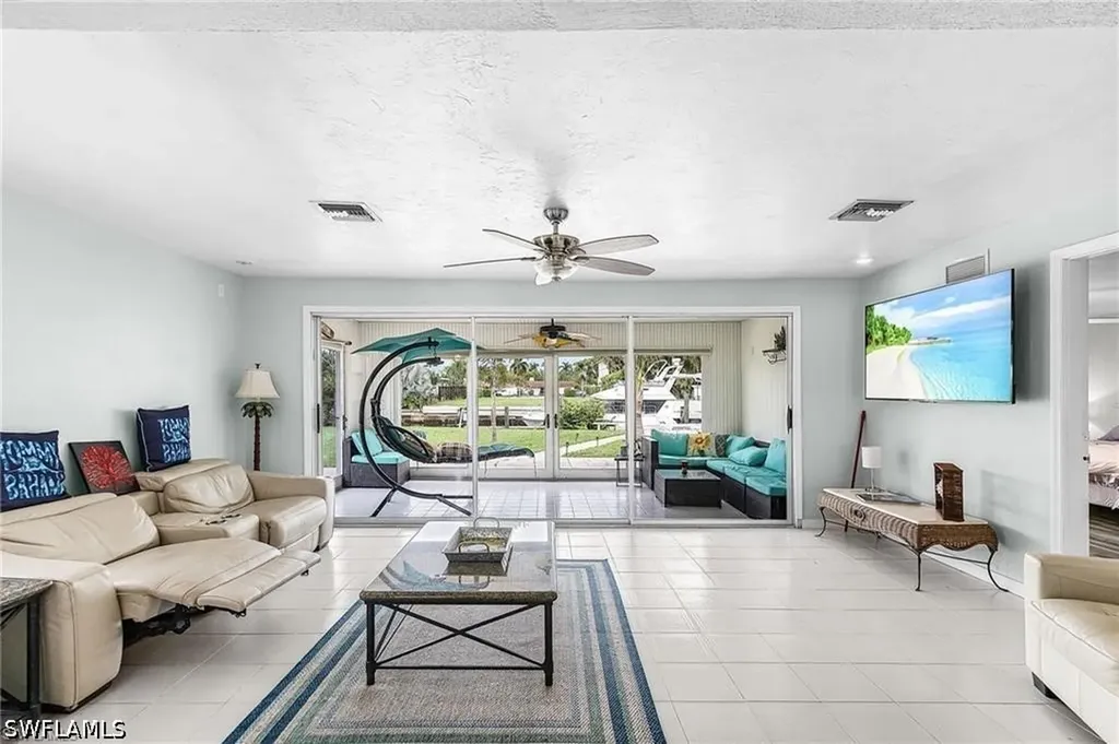 1589 Osprey Avenue Naples FL 34102