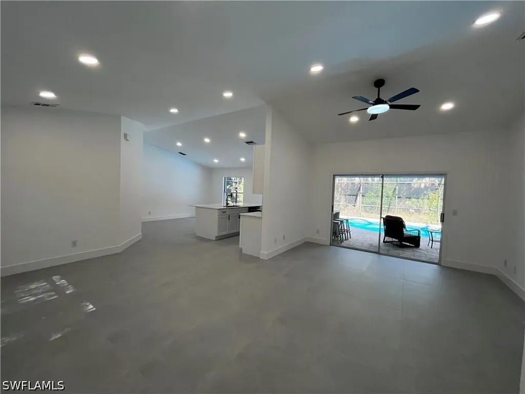 2730 4th Street NW Naples FL 34120