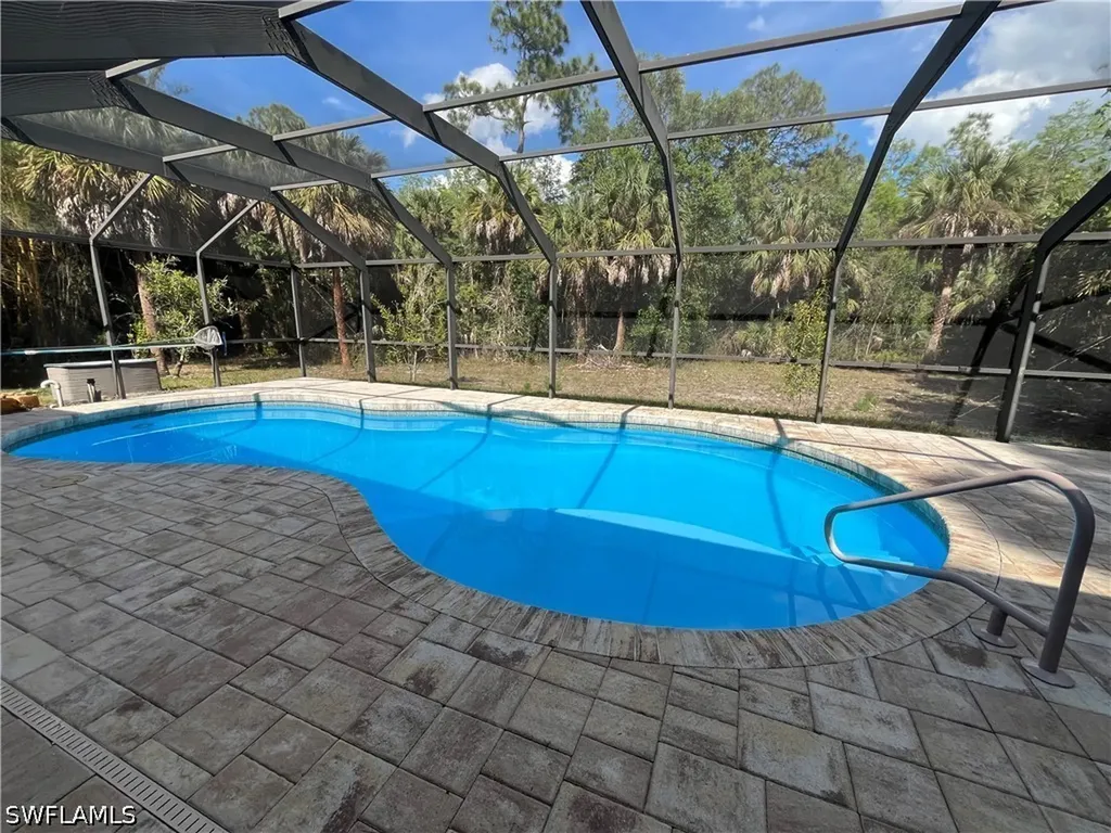 2730 4th Street NW Naples FL 34120