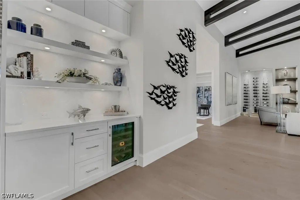 12 Banyan Road Naples FL 34108