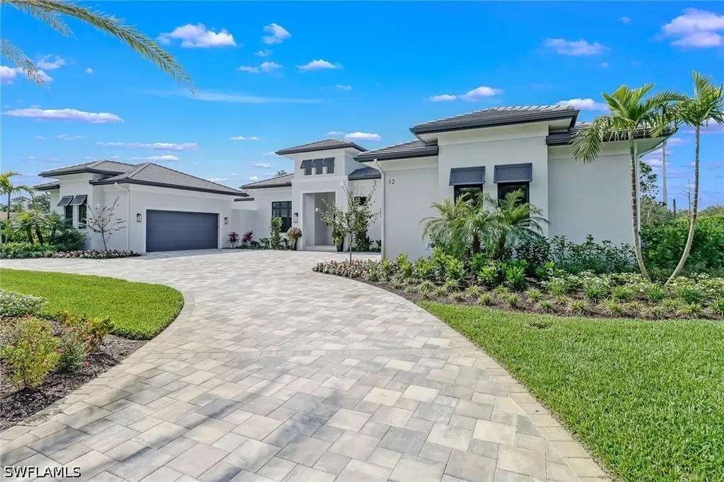 12 Banyan Road Naples FL 34108