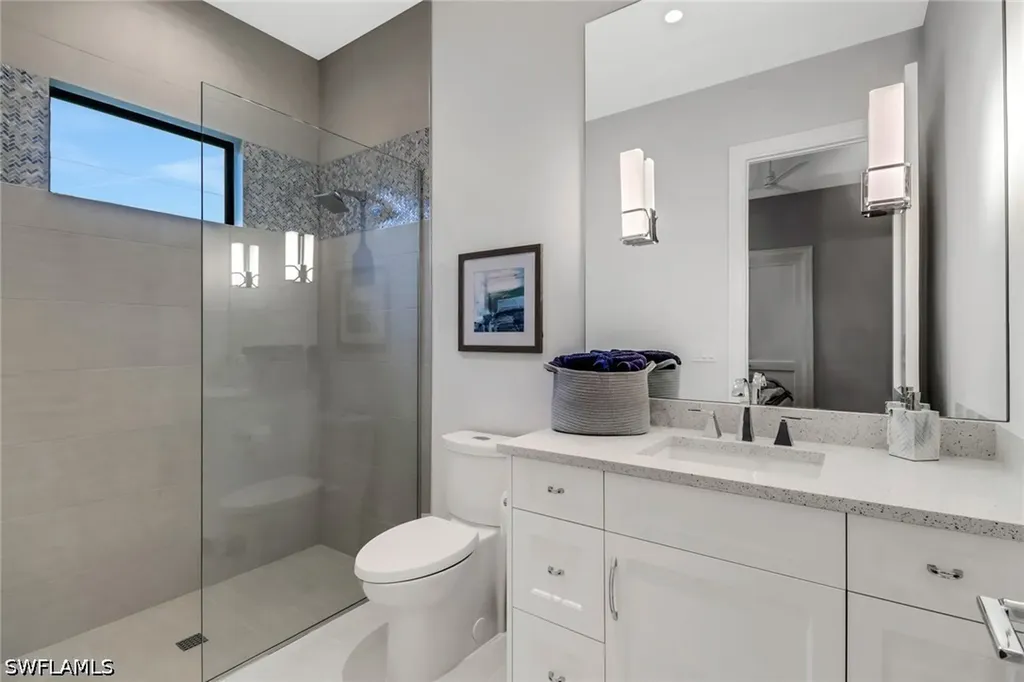 12 Banyan Road Naples FL 34108