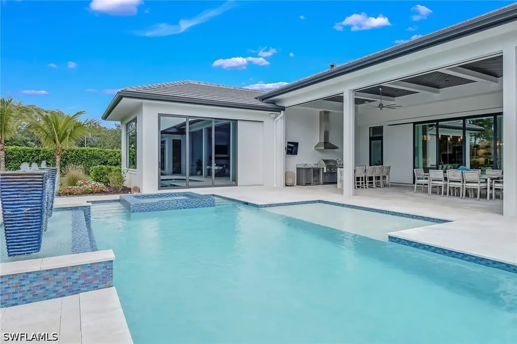 12 Banyan Road Naples FL 34108