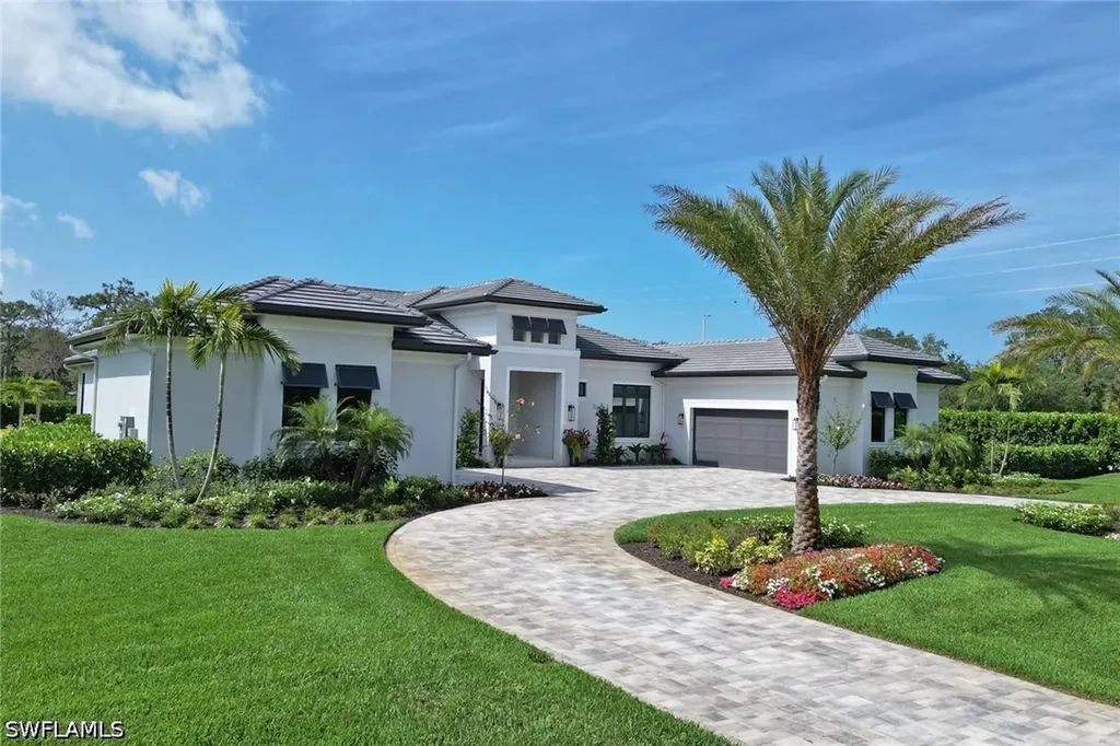 12 Banyan Road Naples FL 34108