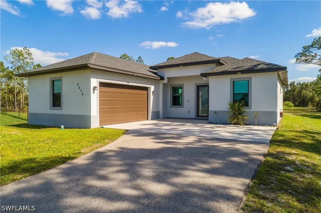 3574 50th Avenue NE Naples FL 34120