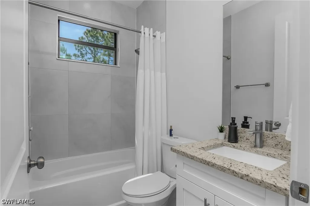 3574 50th Avenue NE Naples FL 34120