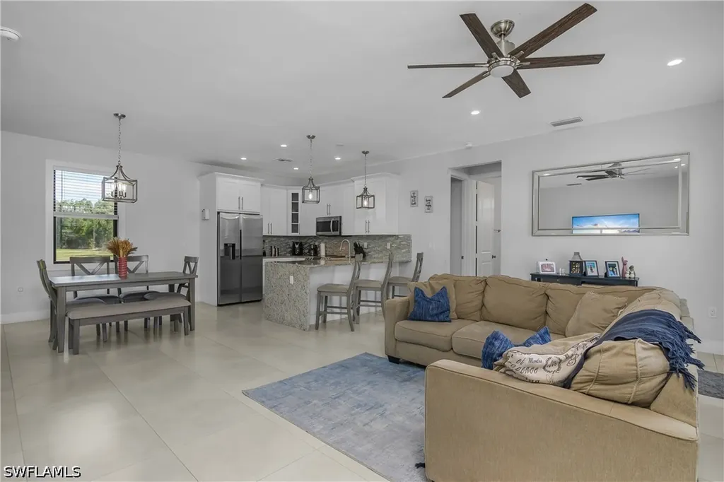 3574 50th Avenue NE Naples FL 34120