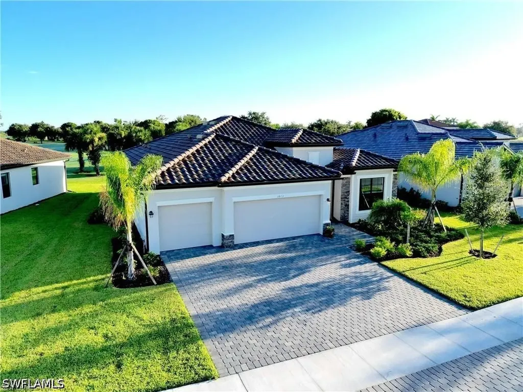 1813 Lema Court Naples FL 34120