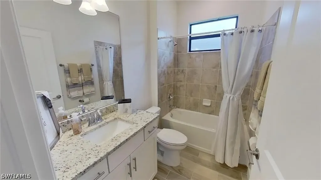 1813 Lema Court Naples FL 34120