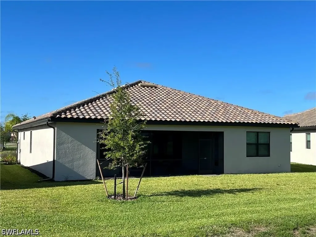 1813 Lema Court Naples FL 34120
