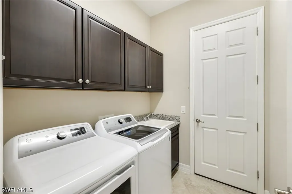 1839 Mustique Street Naples FL 34120