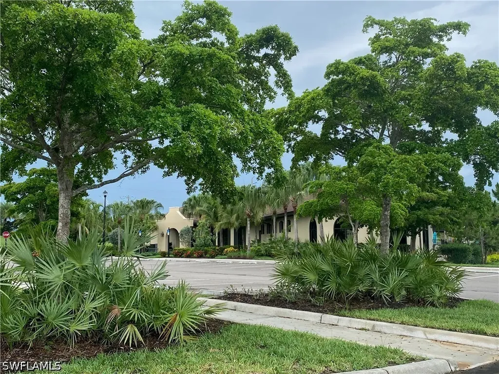 1839 Mustique Street Naples FL 34120