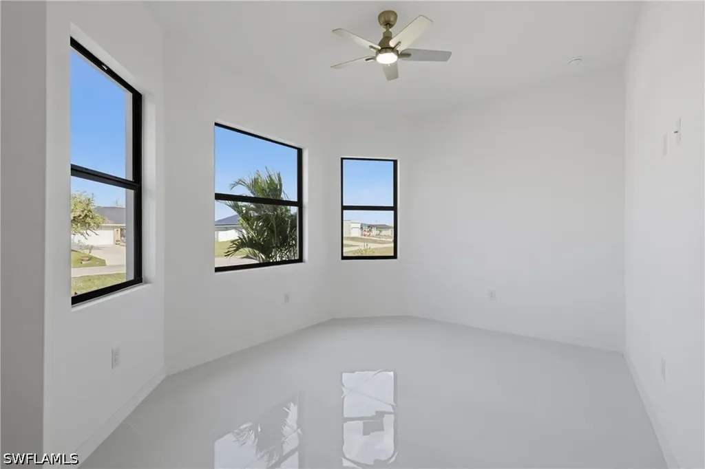 602 NW 25th Terrace Cape Coral FL 33993