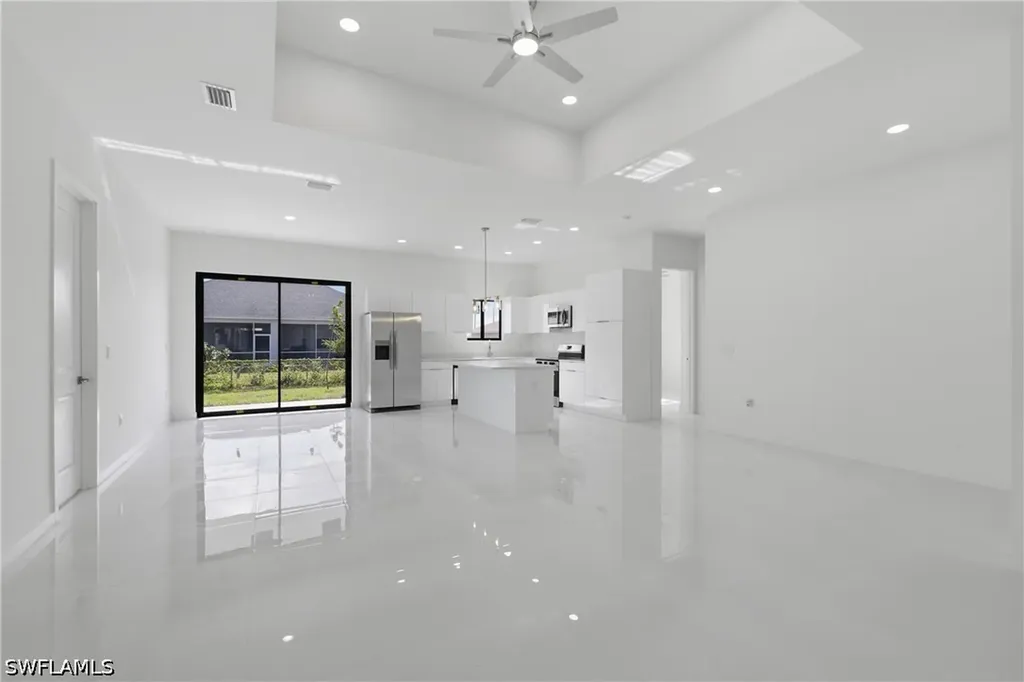 602 NW 25th Terrace Cape Coral FL 33993