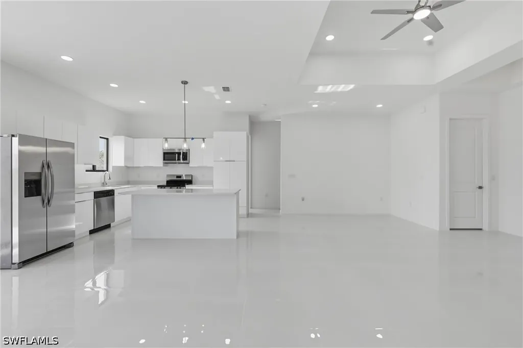602 NW 25th Terrace Cape Coral FL 33993