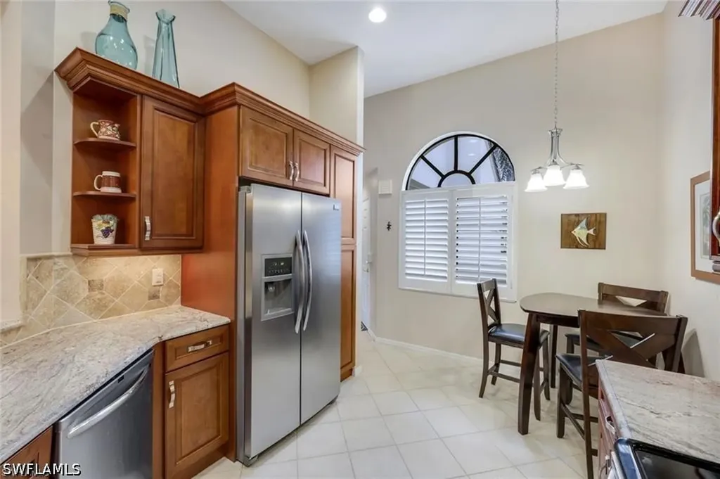 6555 Valen Way Naples FL 34108