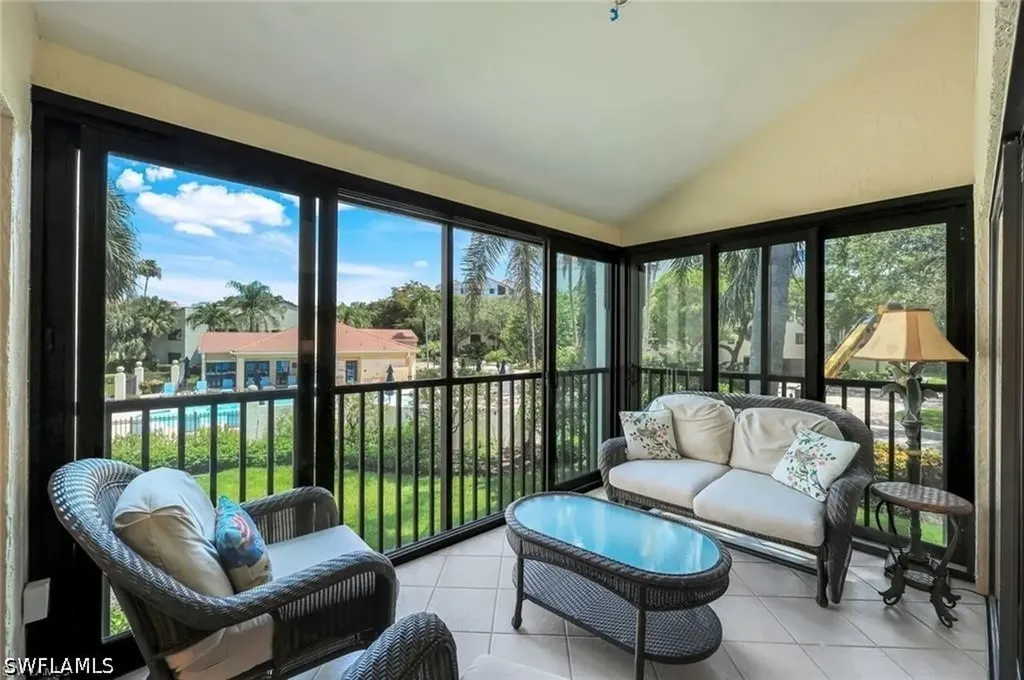 6555 Valen Way Naples FL 34108