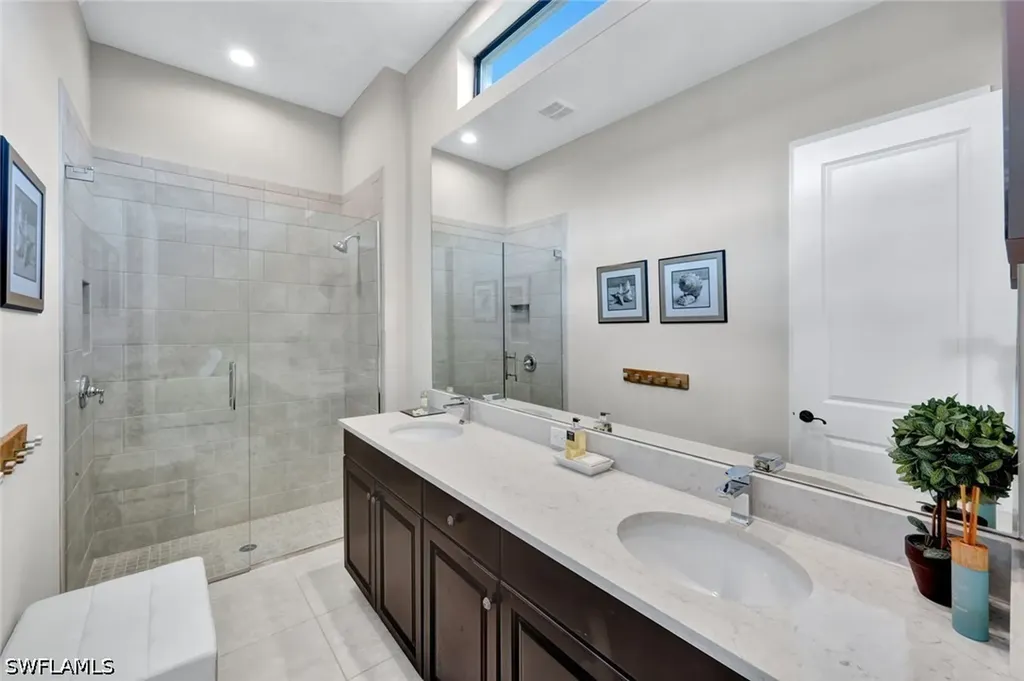 8675 Amour Court Naples FL 34119