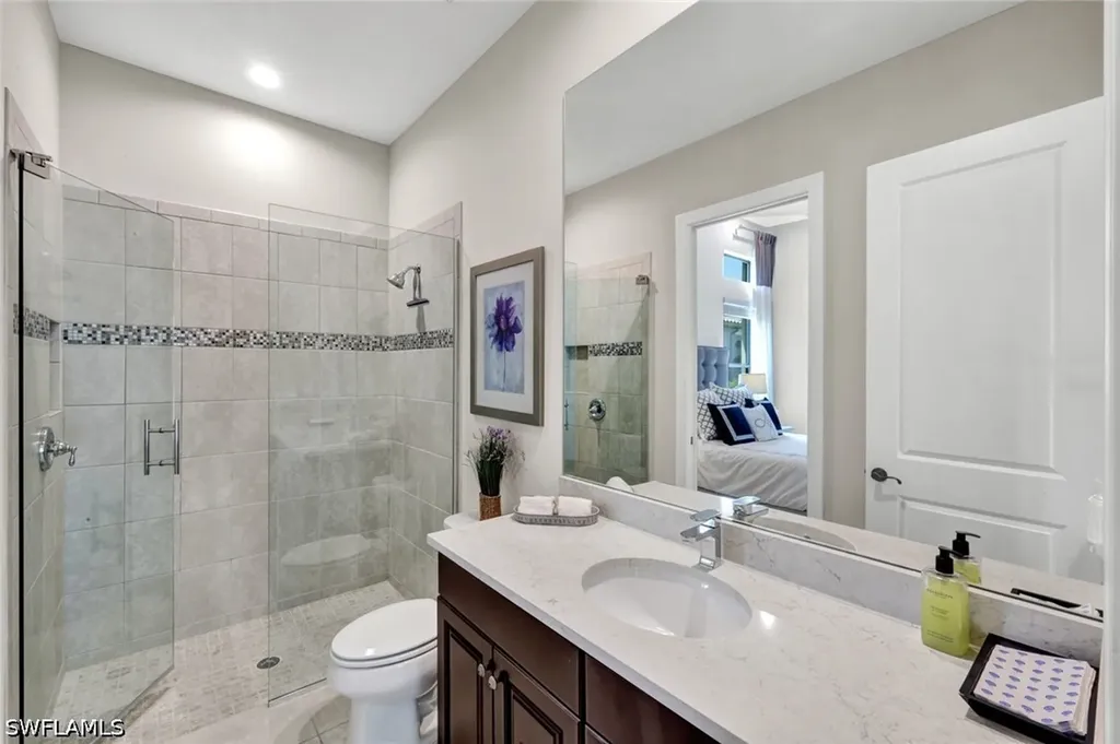 8675 Amour Court Naples FL 34119