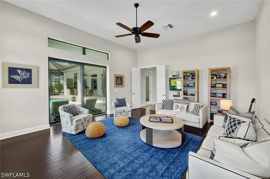8675 Amour Court Naples FL 34119