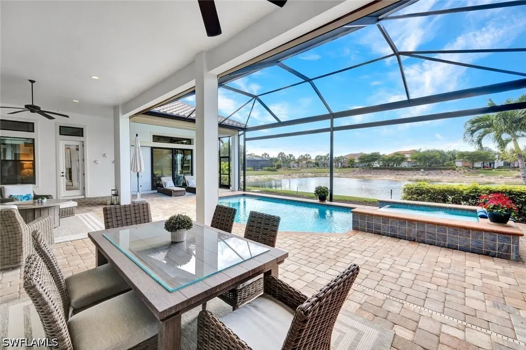 8675 Amour Court Naples FL 34119