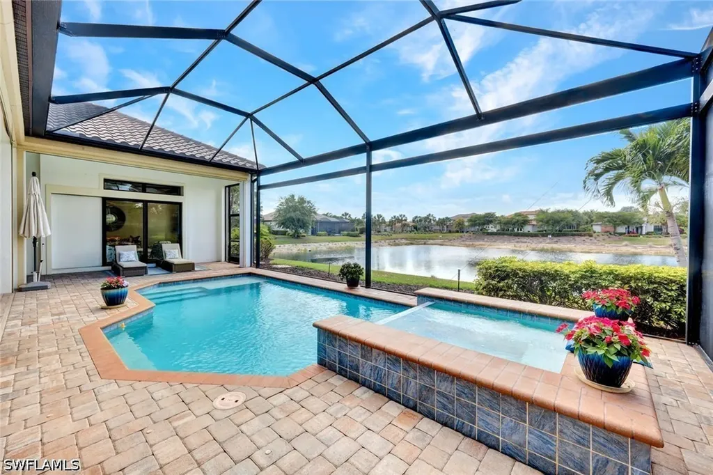 8675 Amour Court Naples FL 34119
