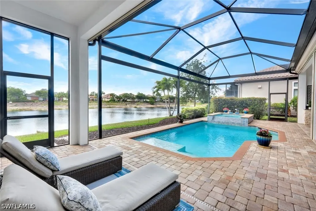 8675 Amour Court Naples FL 34119