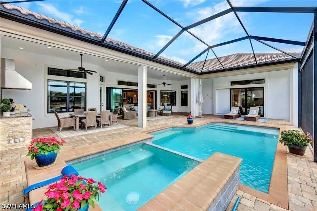 8675 Amour Court Naples FL 34119