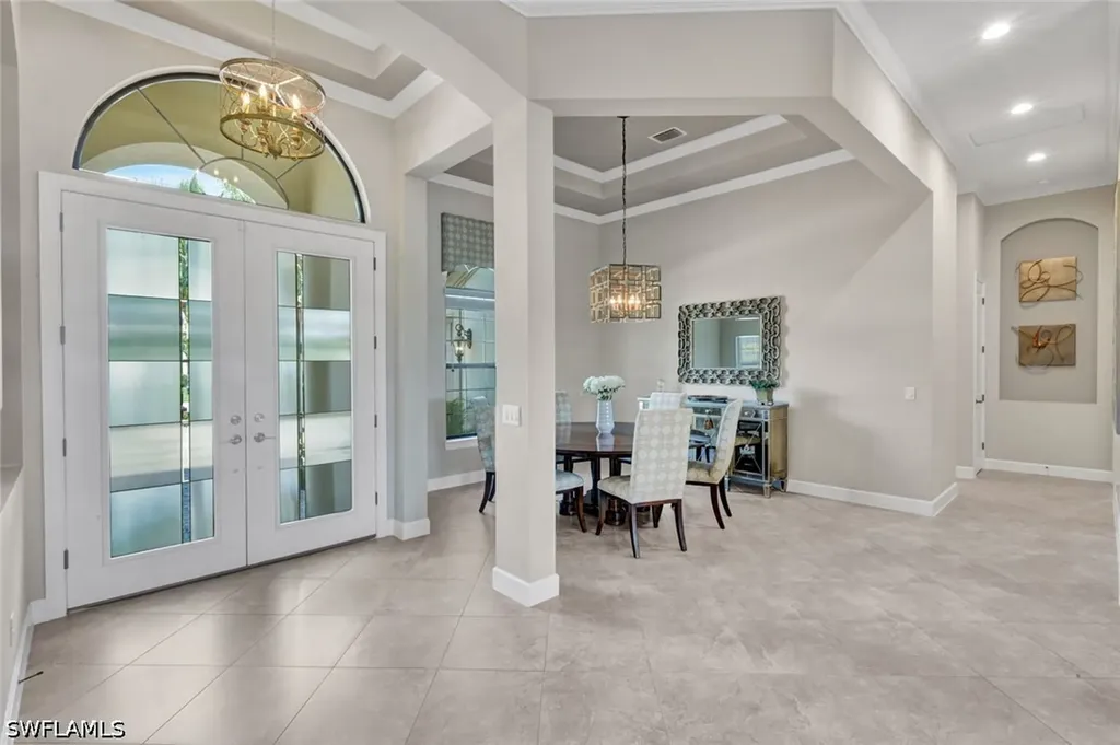 8675 Amour Court Naples FL 34119