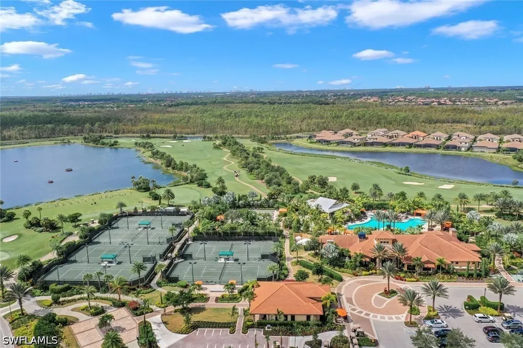8675 Amour Court Naples FL 34119