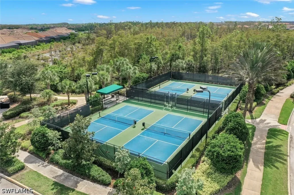 8675 Amour Court Naples FL 34119