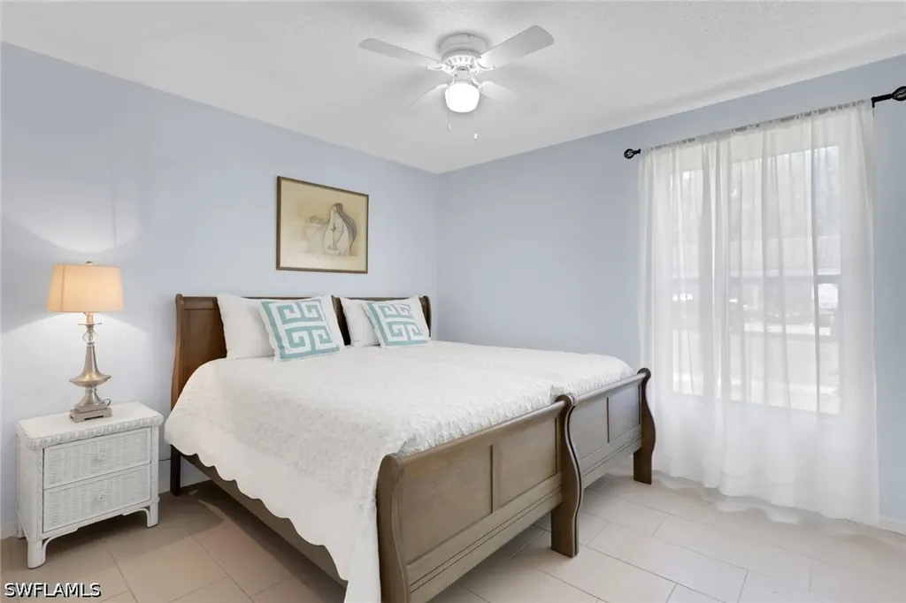 2214 Arbour Walk Circle Naples FL 34109