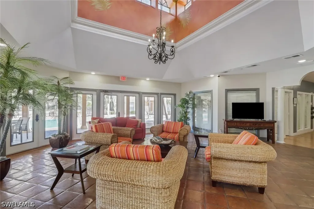 2214 Arbour Walk Circle Naples FL 34109