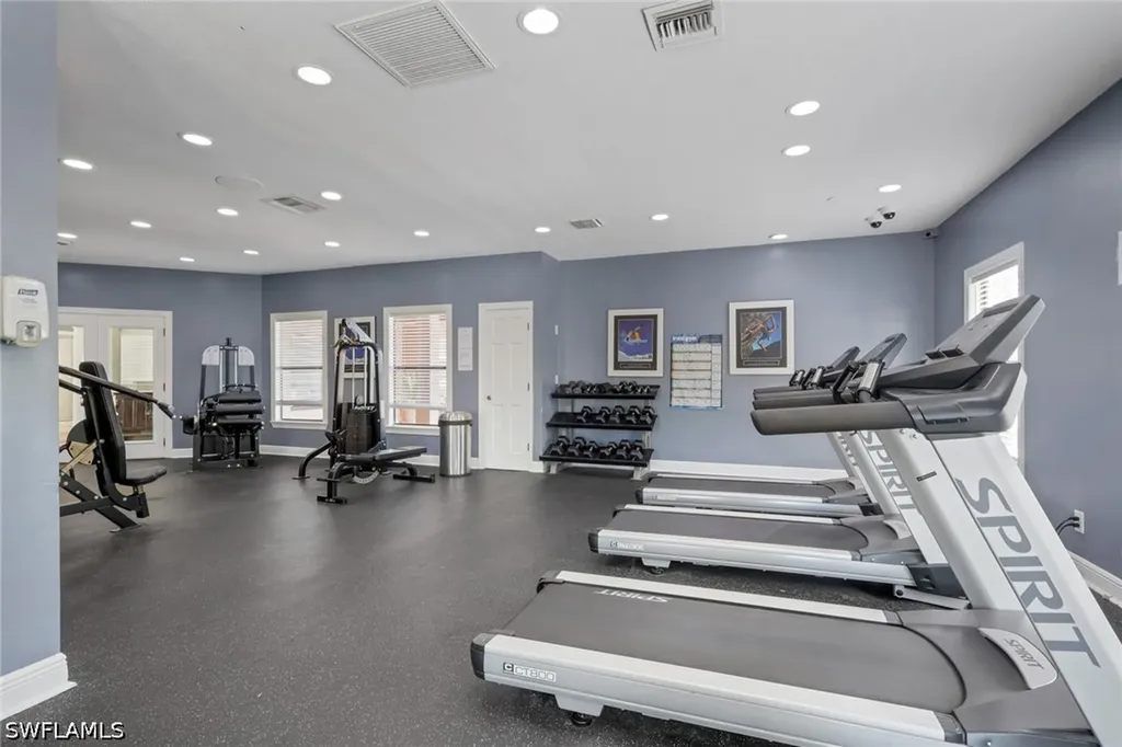 2214 Arbour Walk Circle Naples FL 34109
