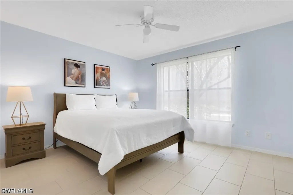 2214 Arbour Walk Circle Naples FL 34109