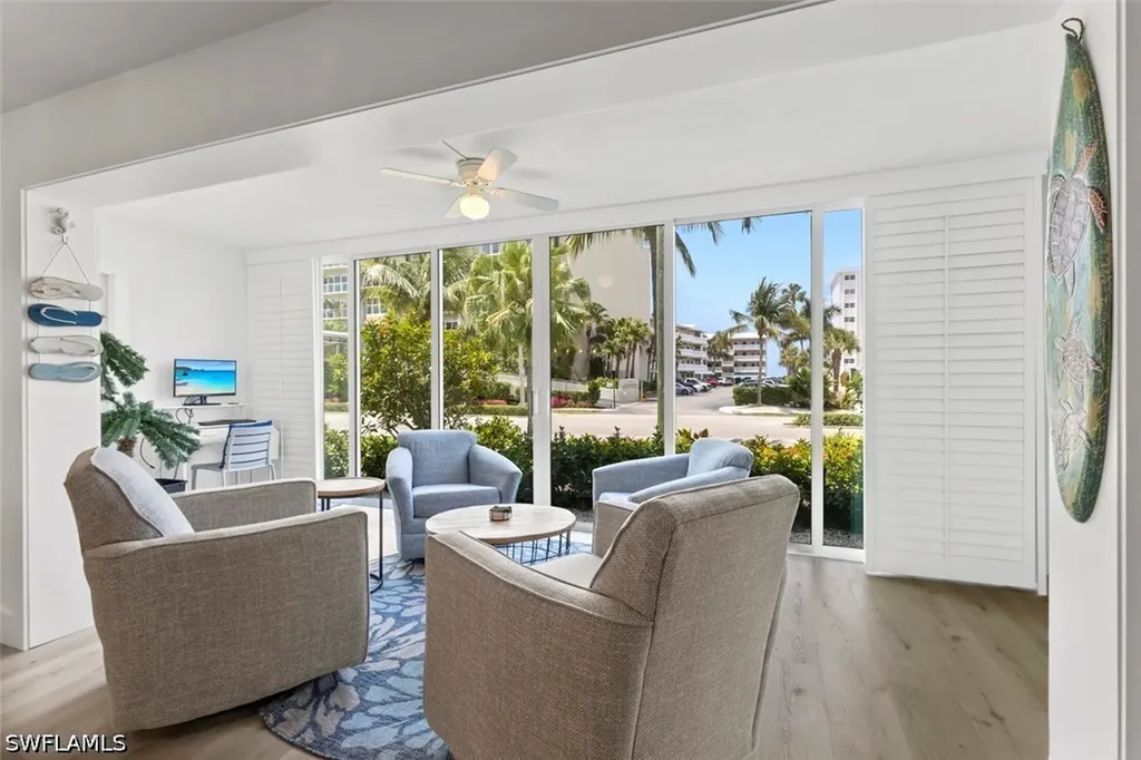 1910 Gulf Shore Boulevard N Naples FL 34102