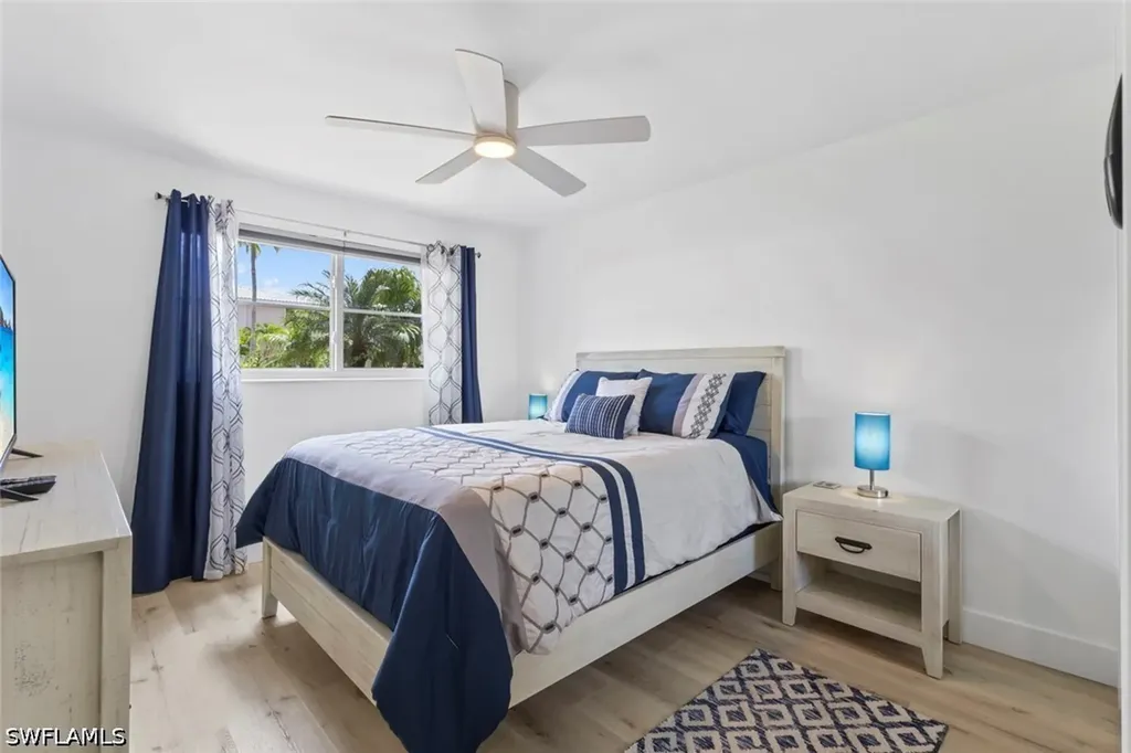 1910 Gulf Shore Boulevard N Naples FL 34102