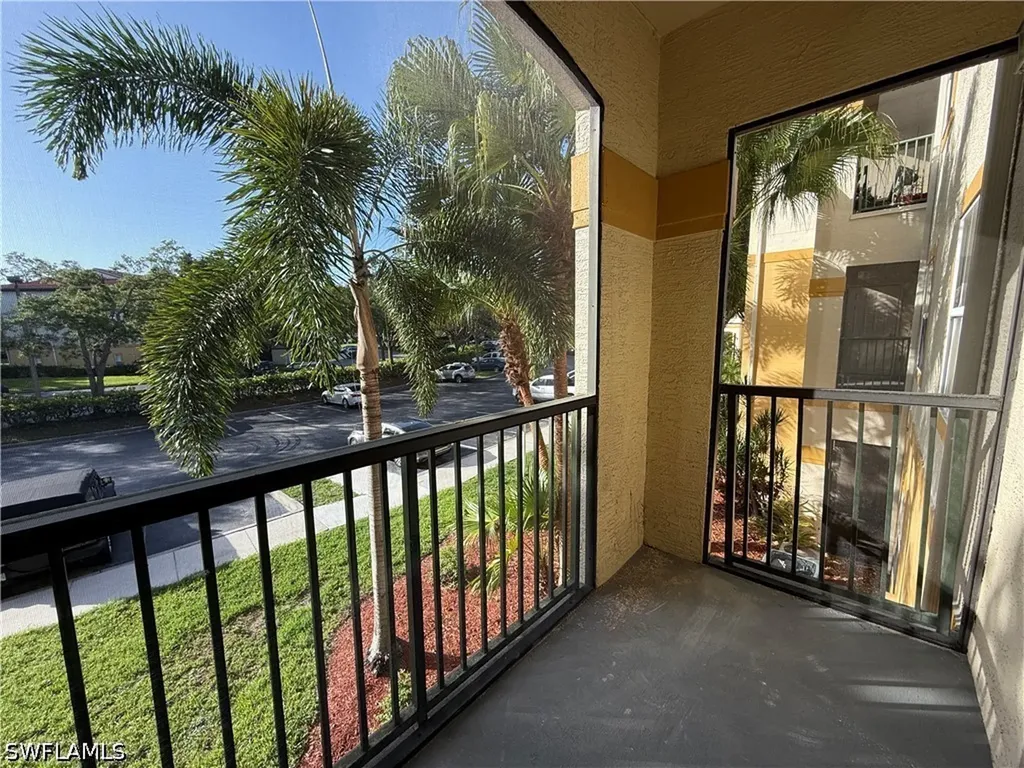 11530 Villa Grand Fort Myers FL 33913