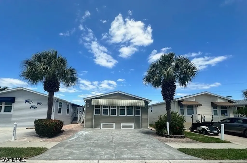 1509 Diamond Lake Circle Naples FL 34114