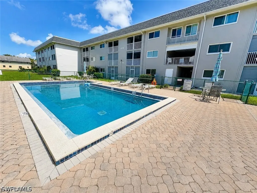 5515 Rattlesnake Hamm Road Naples FL 34113