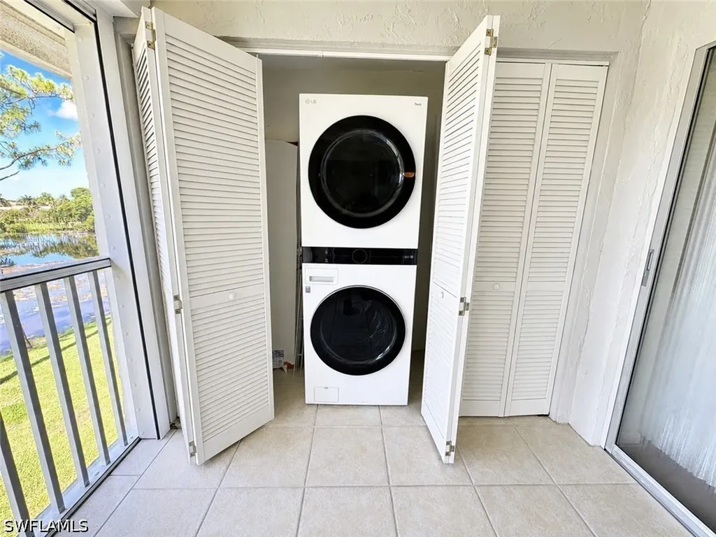 5515 Rattlesnake Hamm Road Naples FL 34113