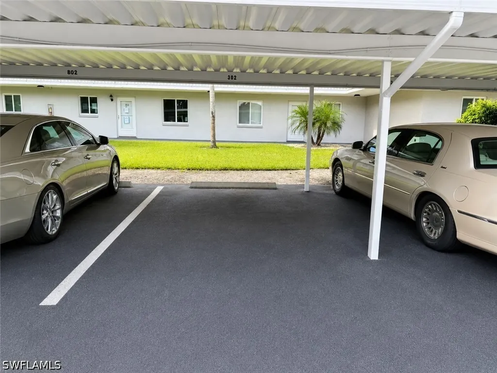 5515 Rattlesnake Hamm Road Naples FL 34113