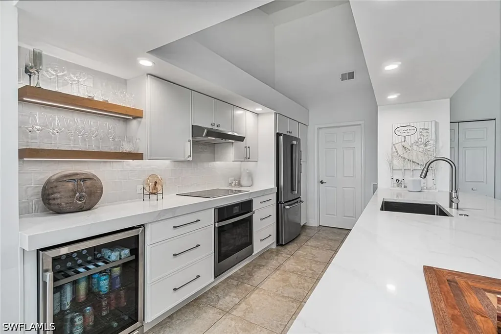 27175 Oakwood Lake Drive Bonita Springs FL 34134