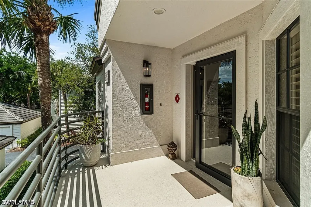 27175 Oakwood Lake Drive Bonita Springs FL 34134