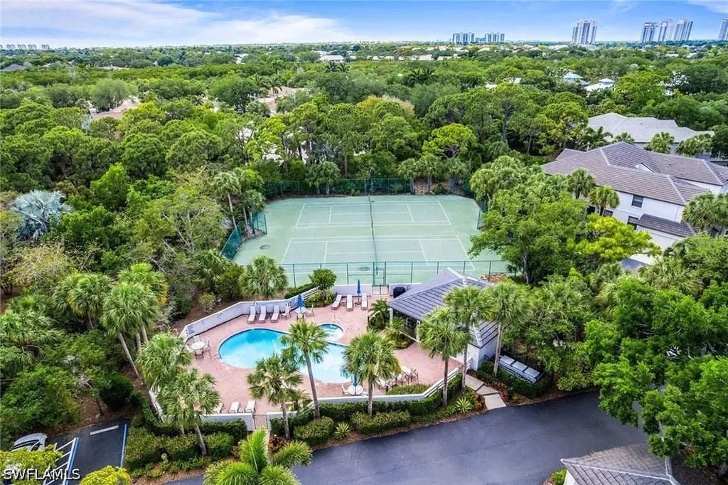 27175 Oakwood Lake Drive Bonita Springs FL 34134