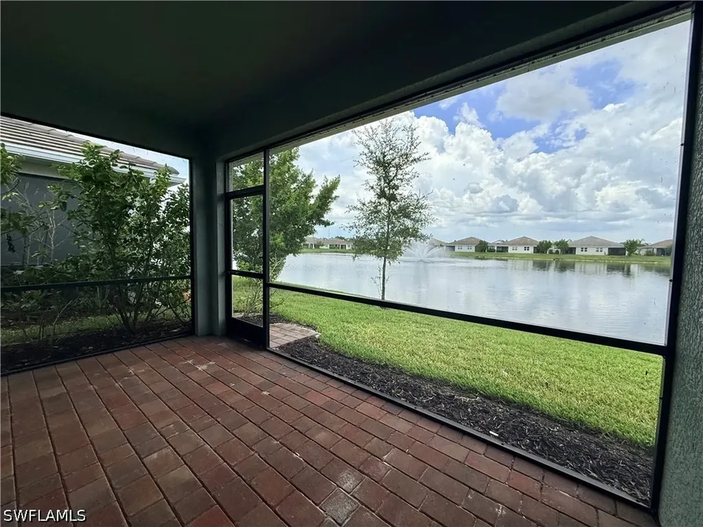 842 Enbrook Loop Naples FL 34114
