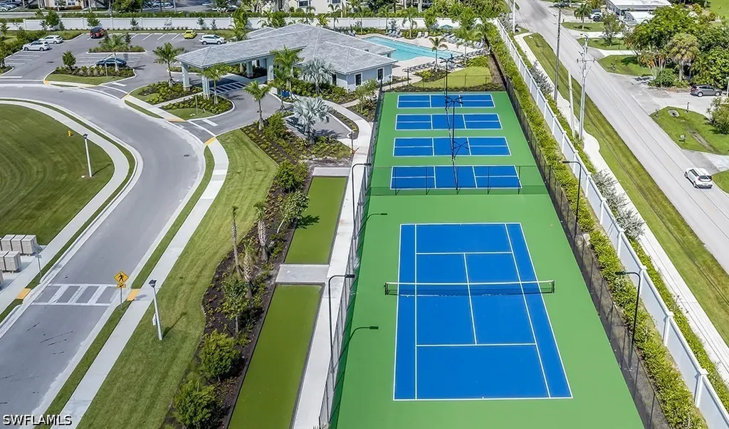 842 Enbrook Loop Naples FL 34114
