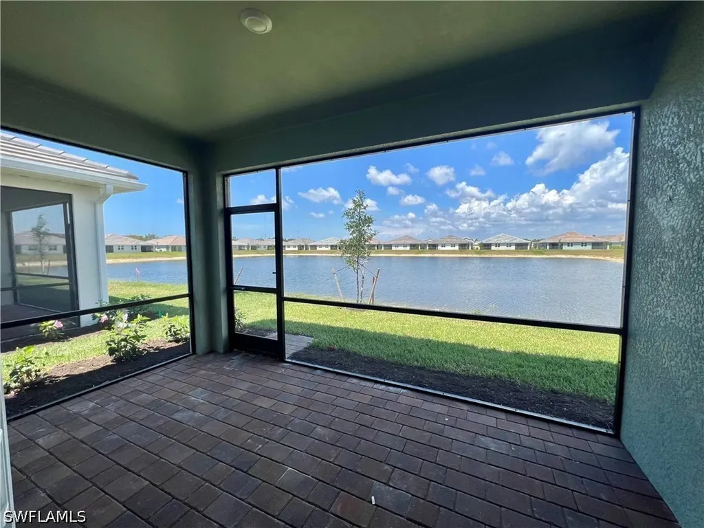 842 Enbrook Loop Naples FL 34114