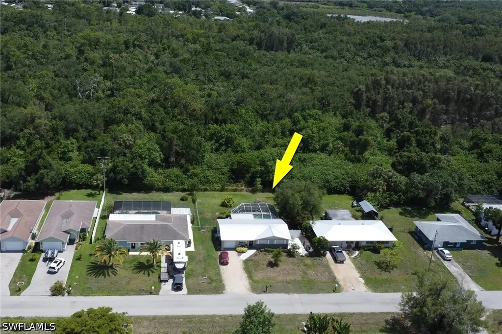 12207 De Moya Drive Fort Myers FL 33905