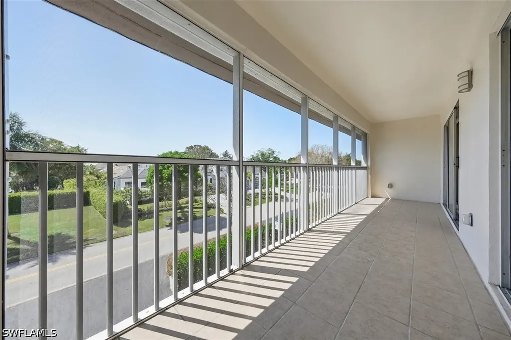 3150 Binnacle Drive Naples FL 34103